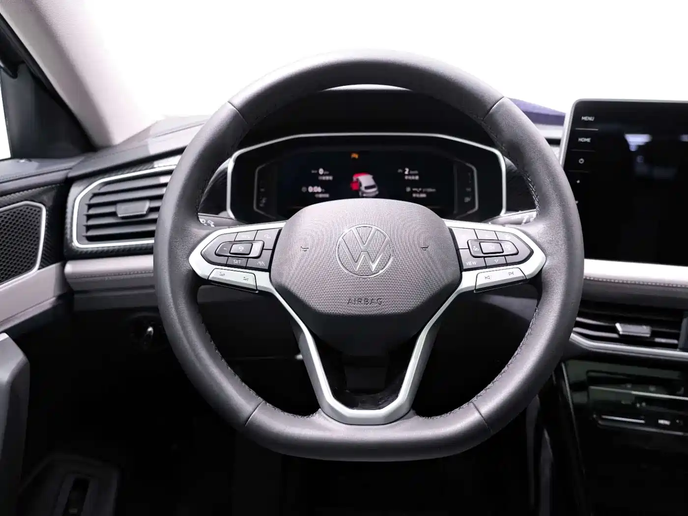Volkswagen Tayron 2023 330TSI 2WD Luxury Plus Advanced Edition фото 18
