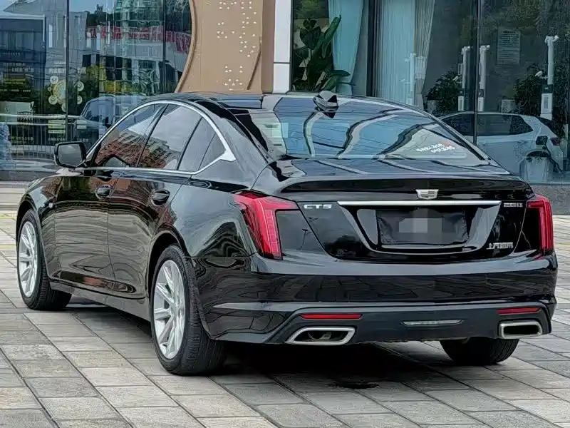 Photo 7 - Cadillac CT5