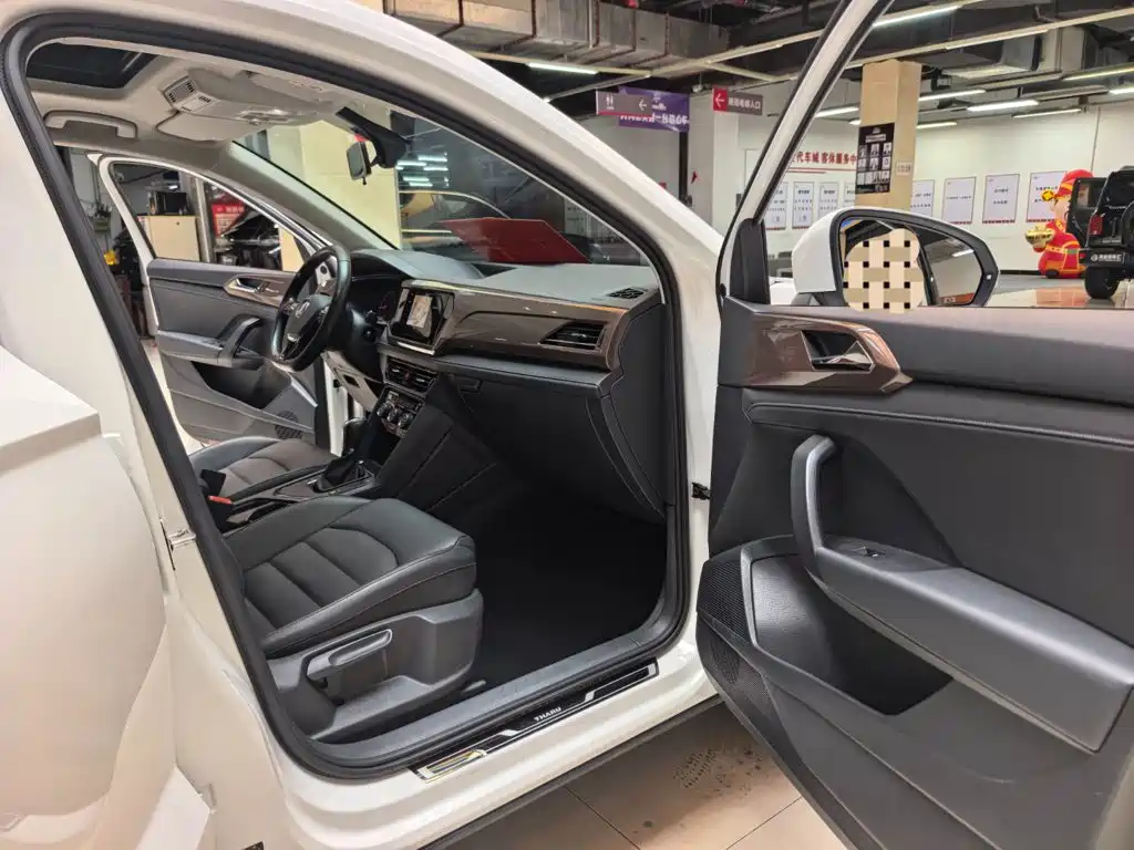 Volkswagen Tharu 2019 2020 280TSI 2WD Luxury Edition China VI