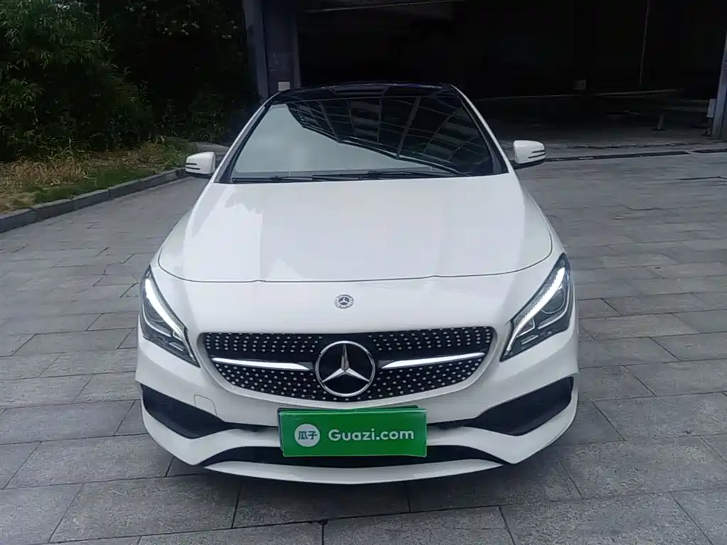 Mercedes-Benz CLA (Import) 2017 Facelift CLA 200 Style фото 3