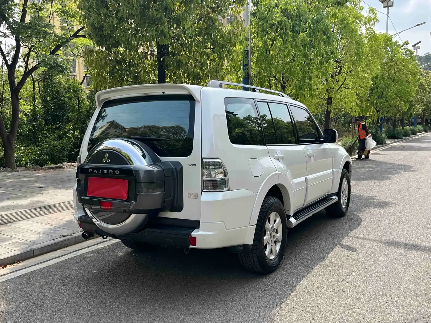 Mitsubishi Pajero (Import) 2019 3.0L Auto Standard Version фото 5
