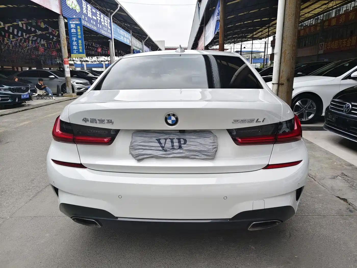 BMW 3 Series 2020 325Li M Sport Package фото 10