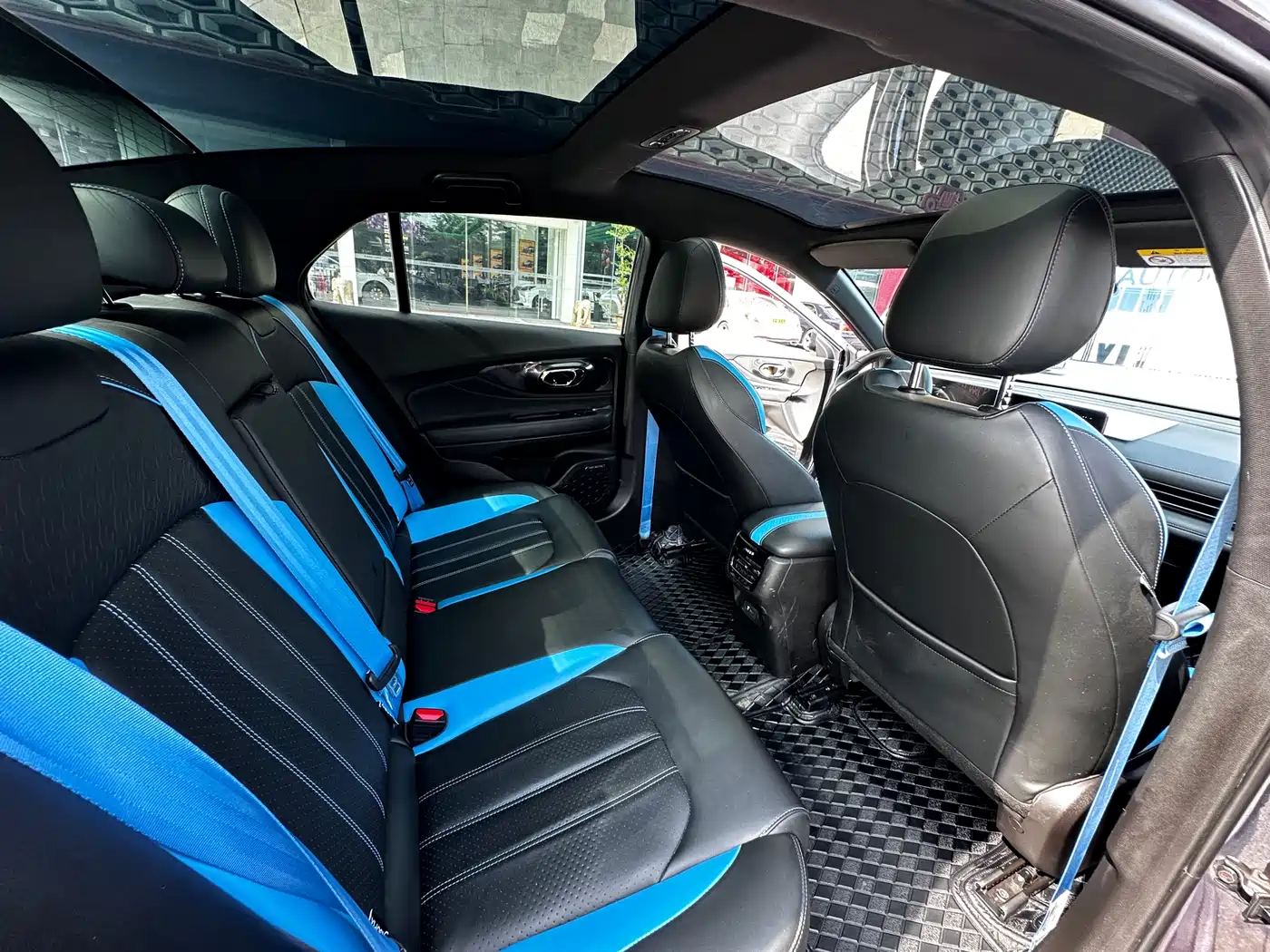 GAC Trumpchi Trumpchi Emkoo 2022 270T DCT J16 Galaxy Fighter Edition фото 11
