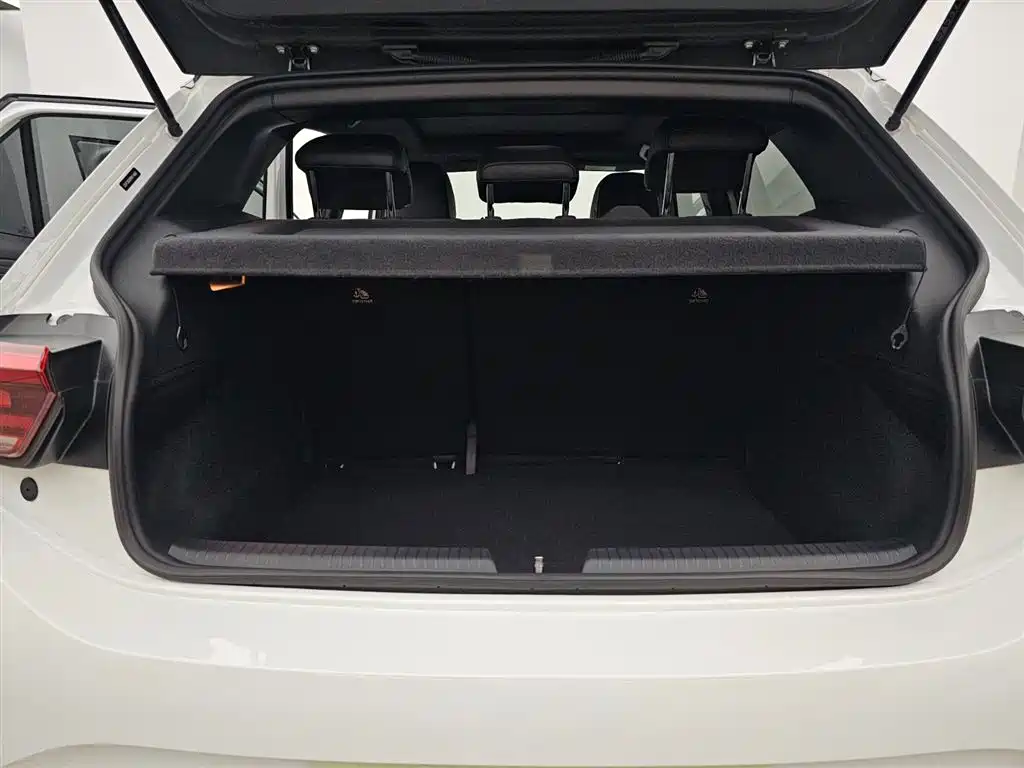 Volkswagen ID.3 2024 Outstanding Edition фото 15