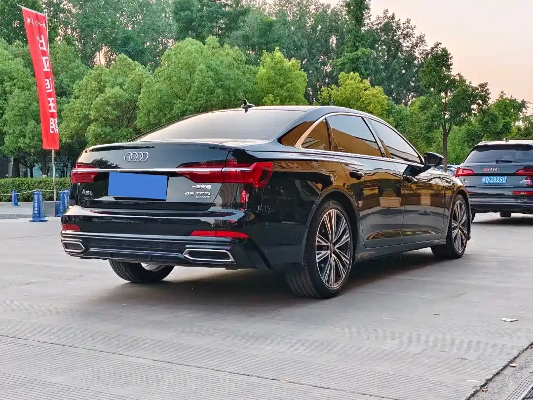 Audi A6L 2019 45 TFSI quattro Premium Dynamic фото 4