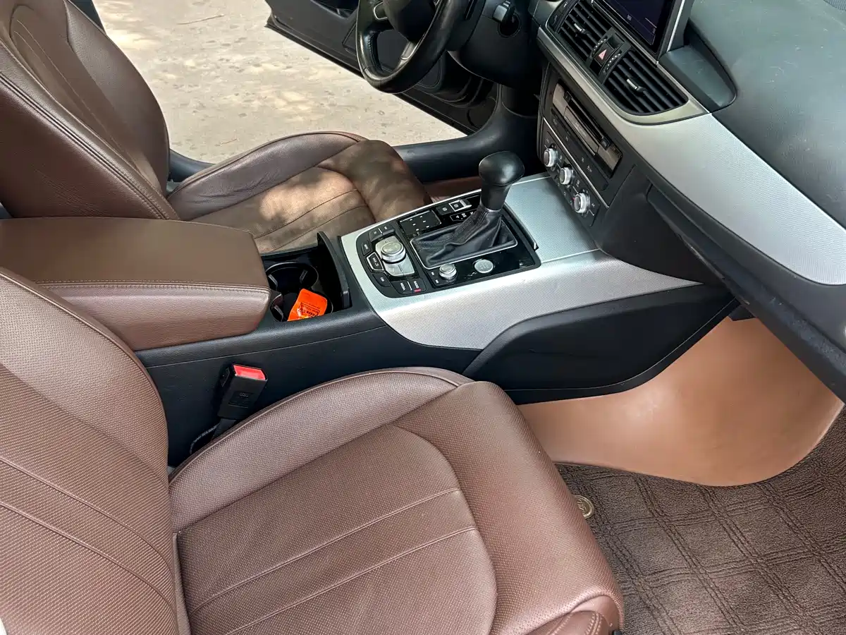 Audi A6L 2014 TFSI Standard фото 9
