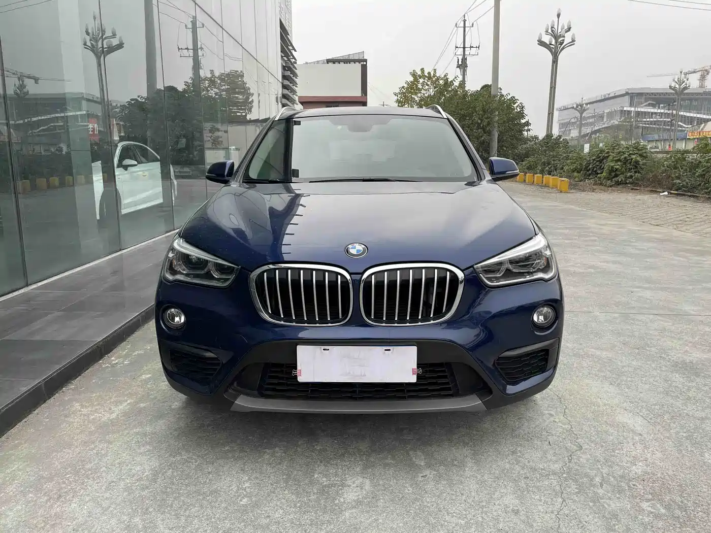 BMW X1 2019 sDrive20Li Leading Model фото 3
