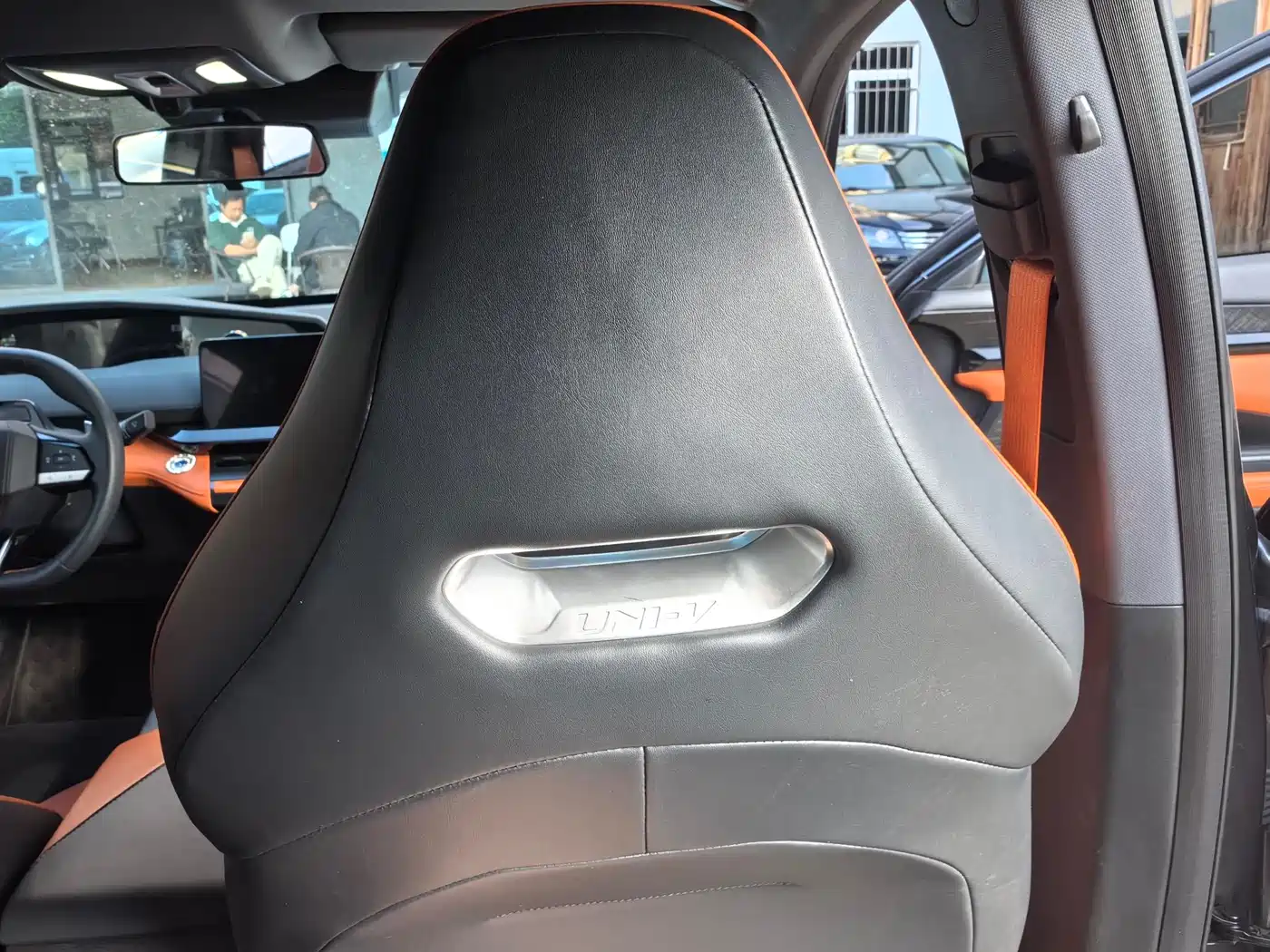 CHANGAN UNI-V