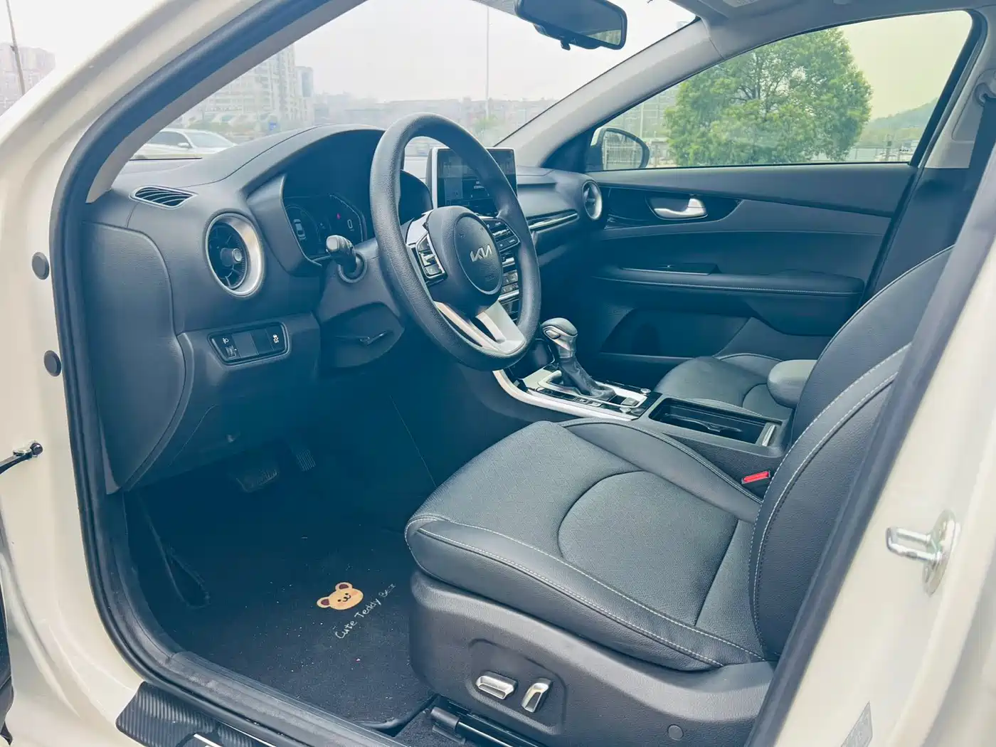 Kia K3 2021 1.5L CVT Fashion Edition фото 5