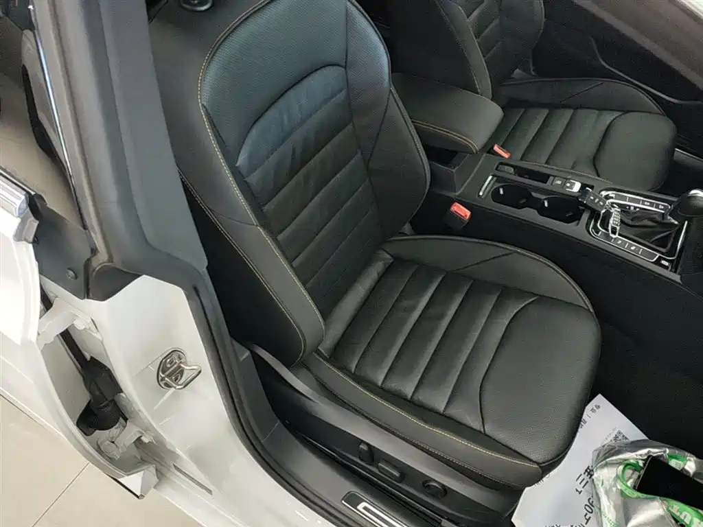 Volkswagen FAW-Volkswagen CC 2024 380TSI Eye-catching Edition фото 25