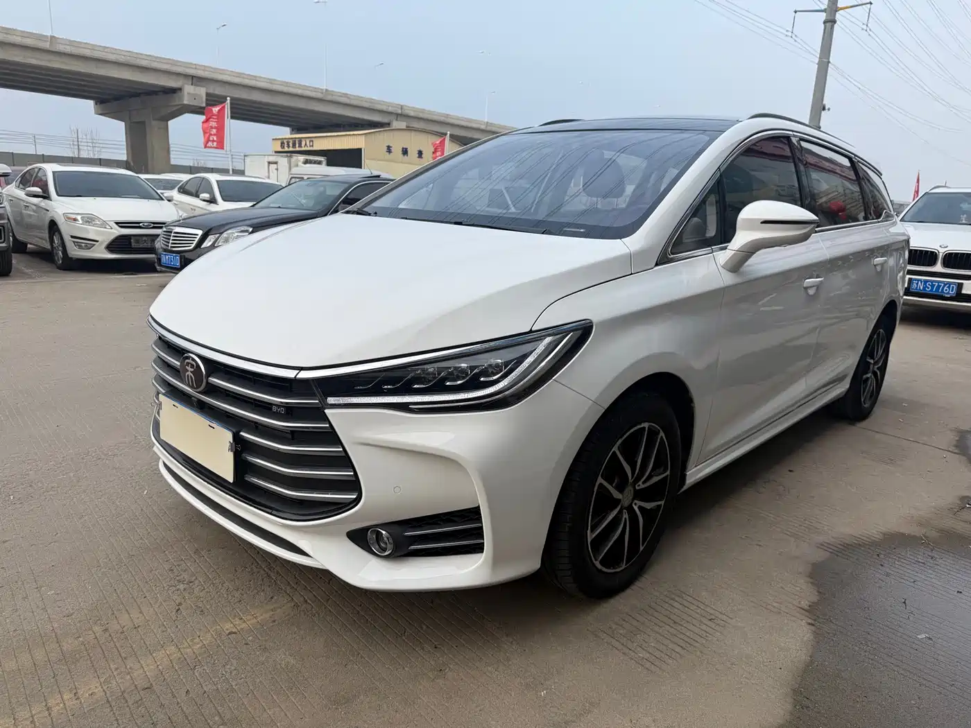 BYD Song MAX 2017 1.5T Auto Smart Connect Premium 7-seater