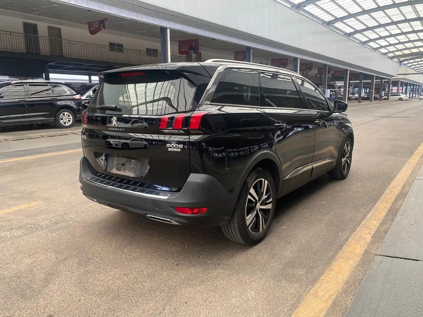 Peugeot 5008 2017 350THP 7-seat Elite Edition фото 7