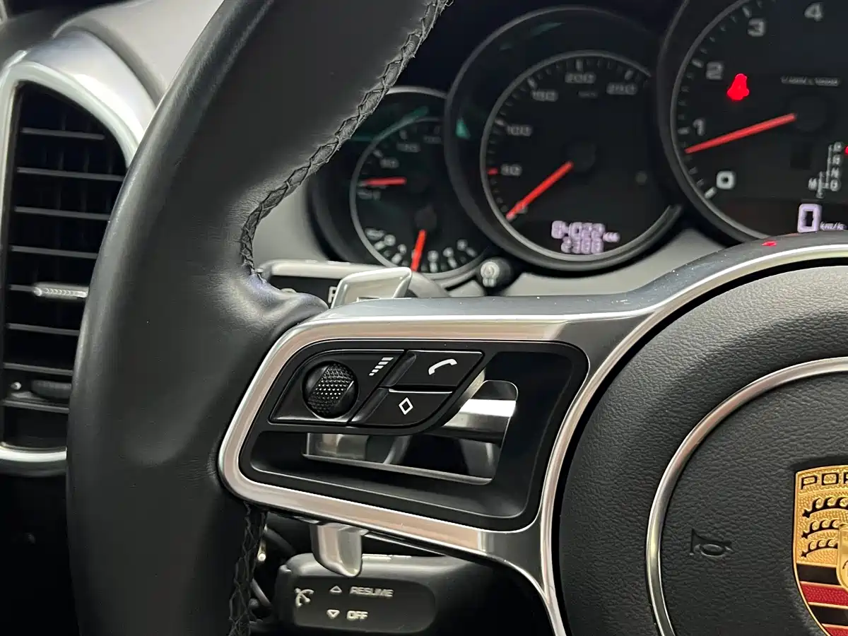Porsche Cayenne 2018 Cayenne 3.0T фото 35