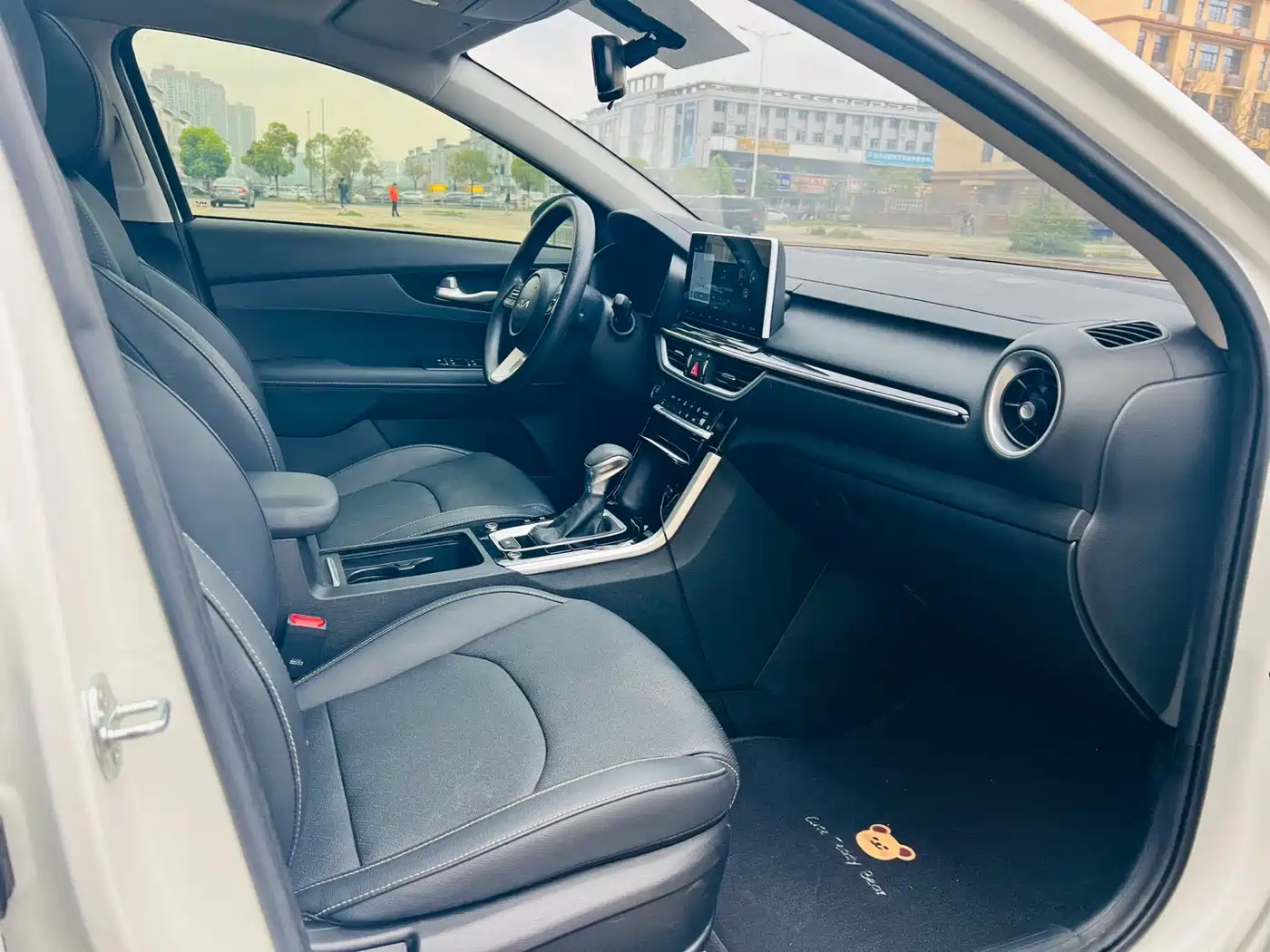 Kia K3 2021 1.5L CVT Fashion Edition фото 9