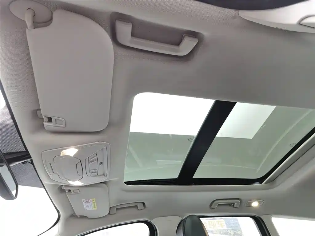 Ford Kuga 2018 EcoBoost 245 AWD Luxury Wing фото 14