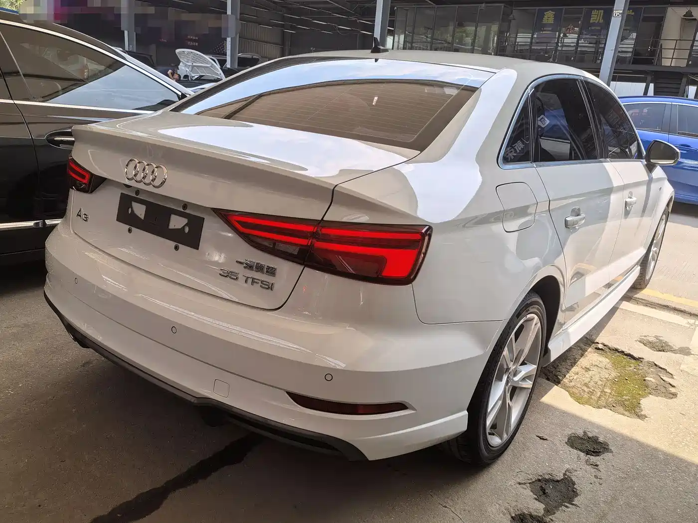 Audi A3 2019 Limousine 35 TFSI Fashion China V фото 9