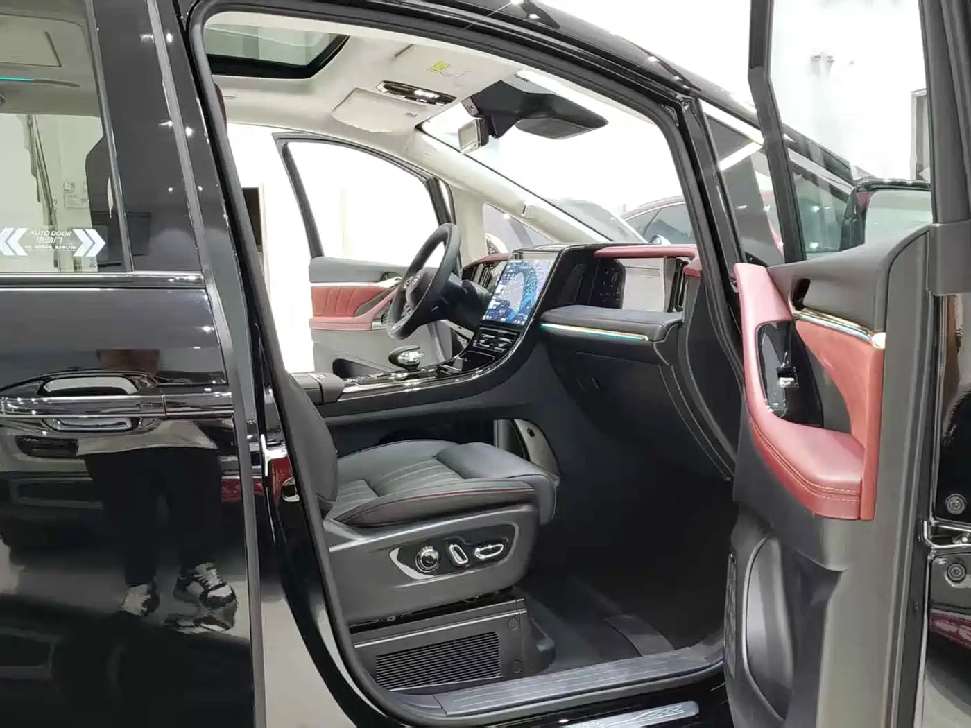 GAC Trumpchi Trumpchi E9 2025 E9 Ultra Fast Charging Master фото 7