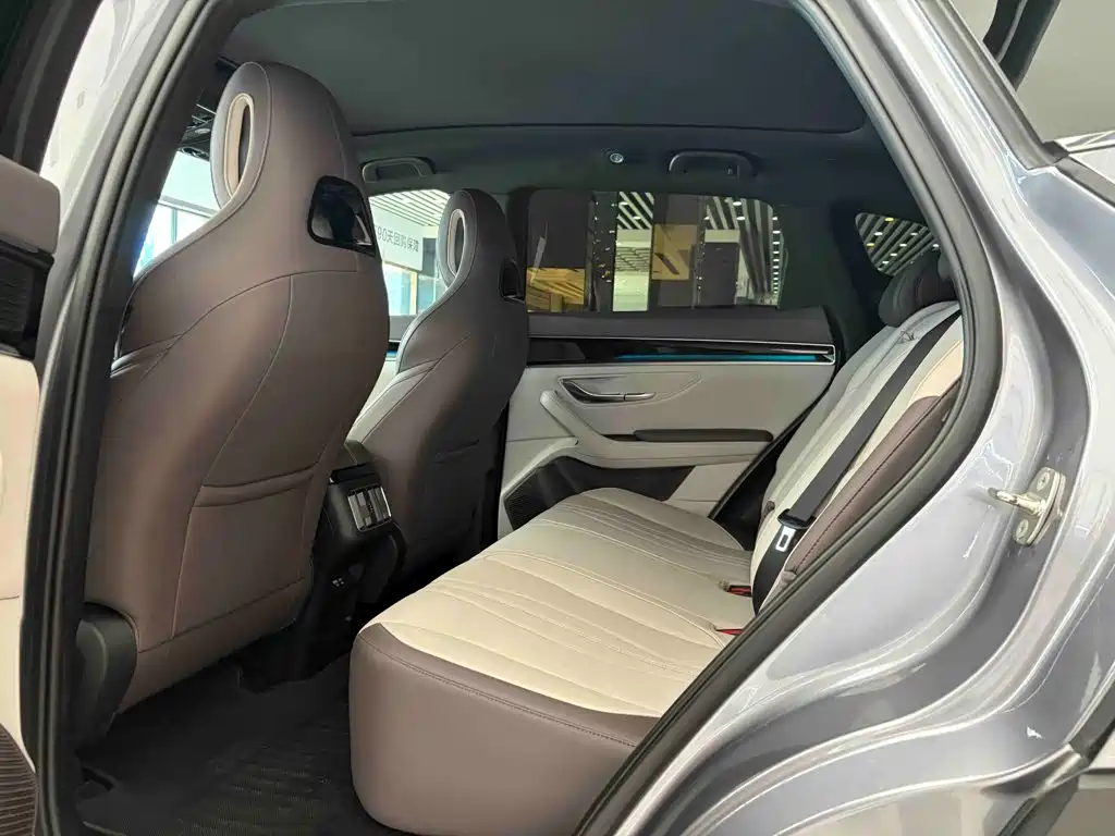 صورة 7 - BYD Song PLUS PHEV