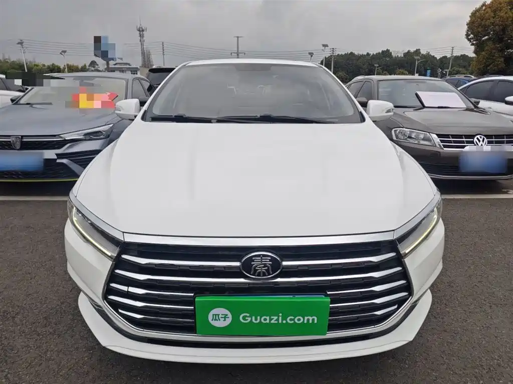 BYD Qin 2019 1.5L Automatic Prestige фото 3