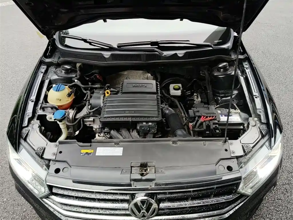 Volkswagen Bora 2018 1.5L Automatic Comfort фото 20