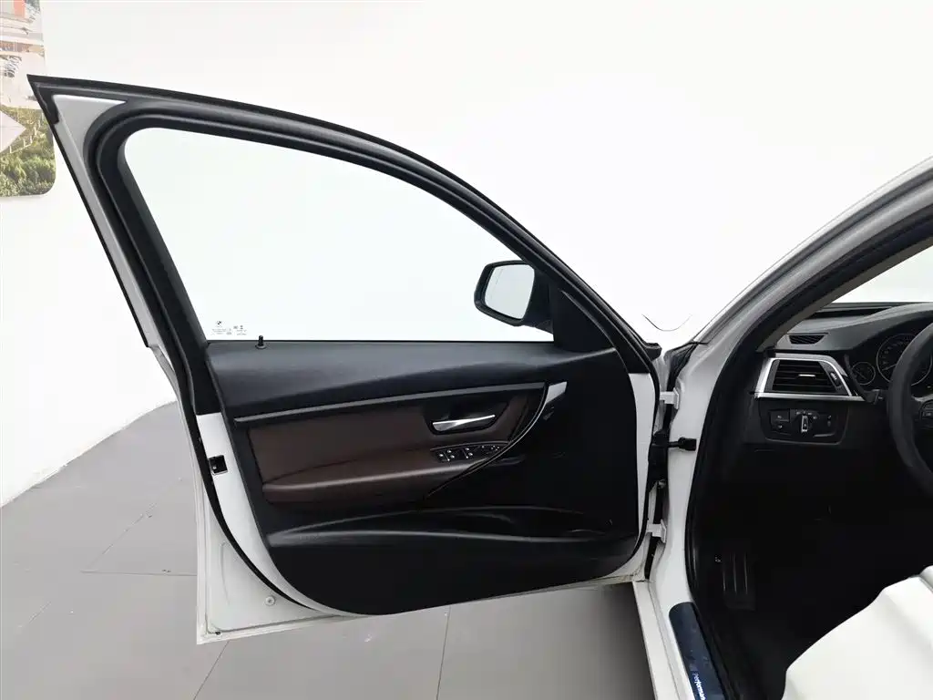 BMW 3 Series 2018 320Li xDrive Fashion Style фото 8