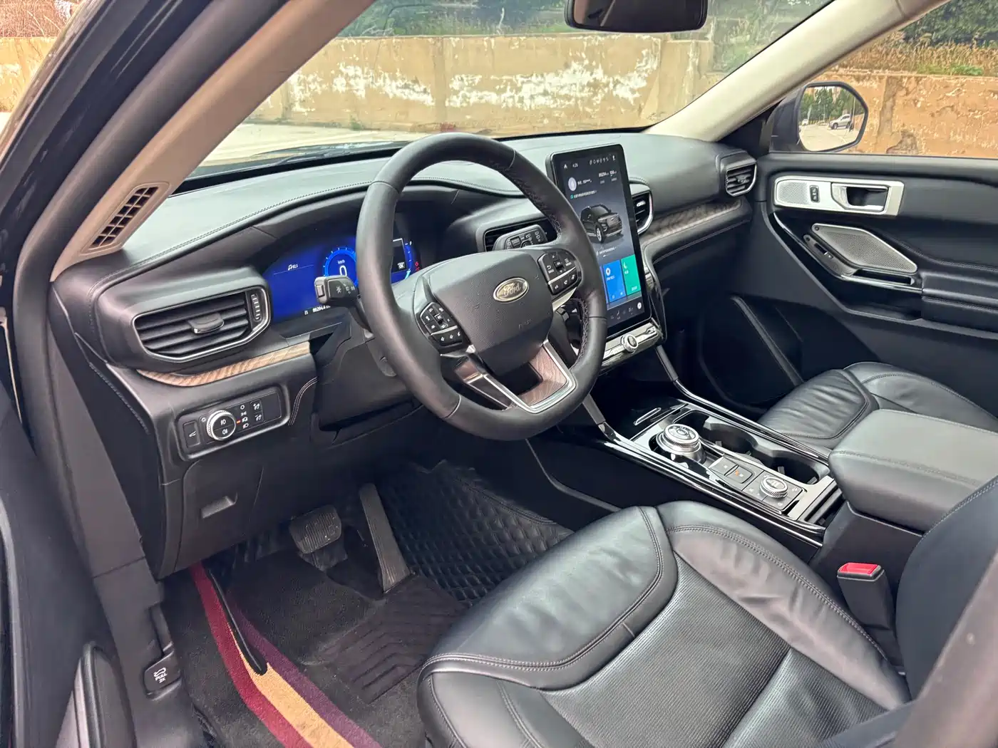 Ford Explorer 2020 EcoBoost 285 AWD Platinum 6-Seater фото 16