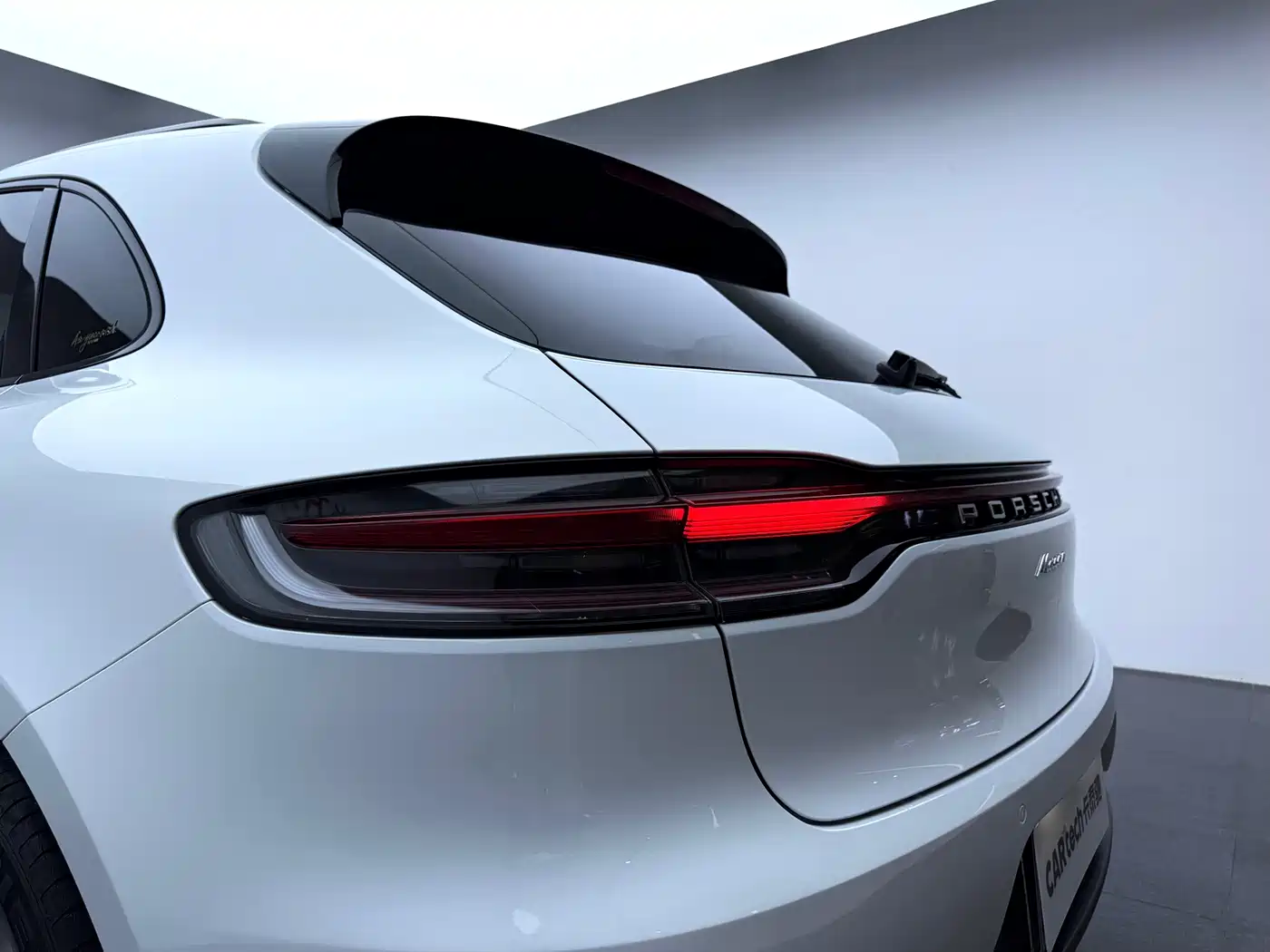 Porsche Macan 2020 Macan 2.0T фото 9