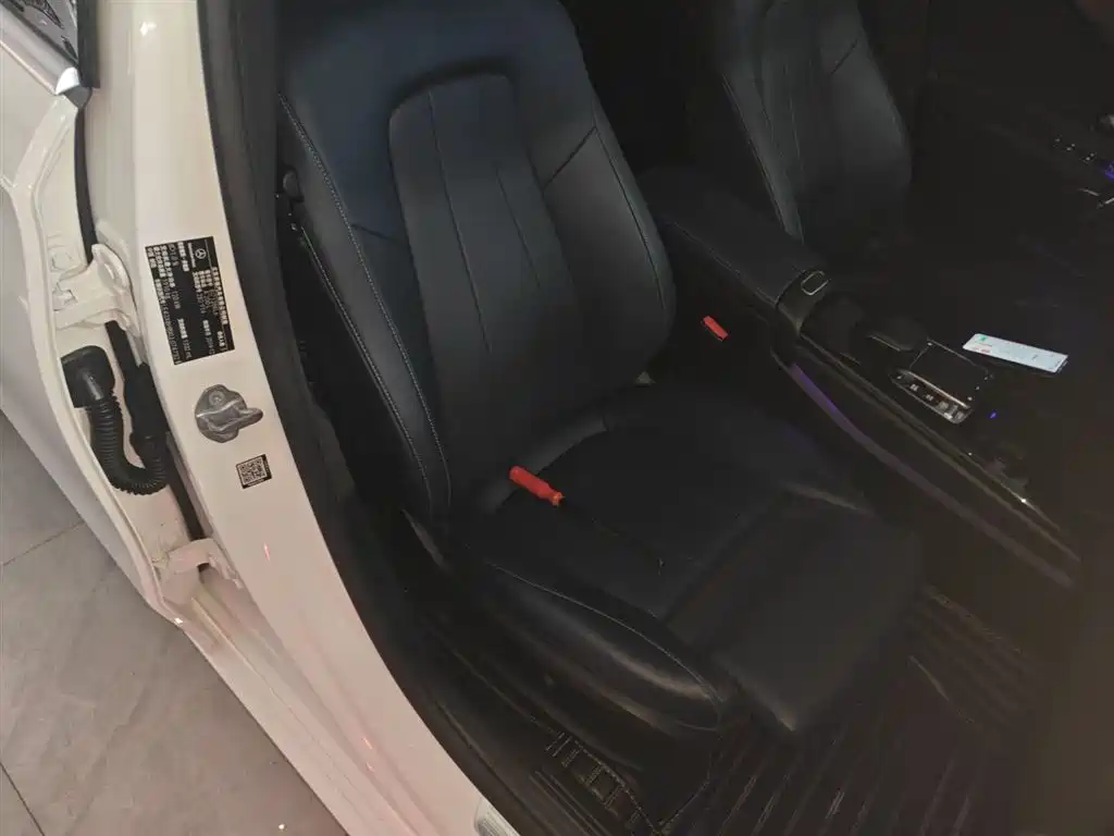 Mercedes-Benz A-Class 2020 A 200 L фото 25