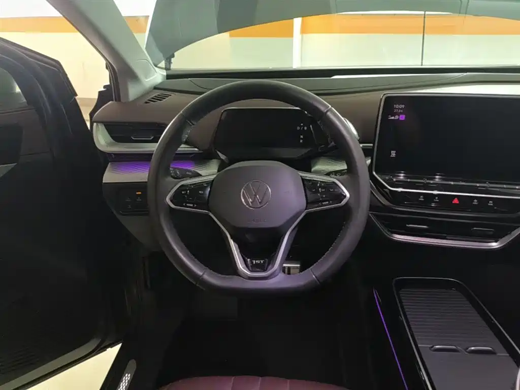 Volkswagen ID.6 X 2021 Facelift Pure+ Pure Long Range Version фото 11