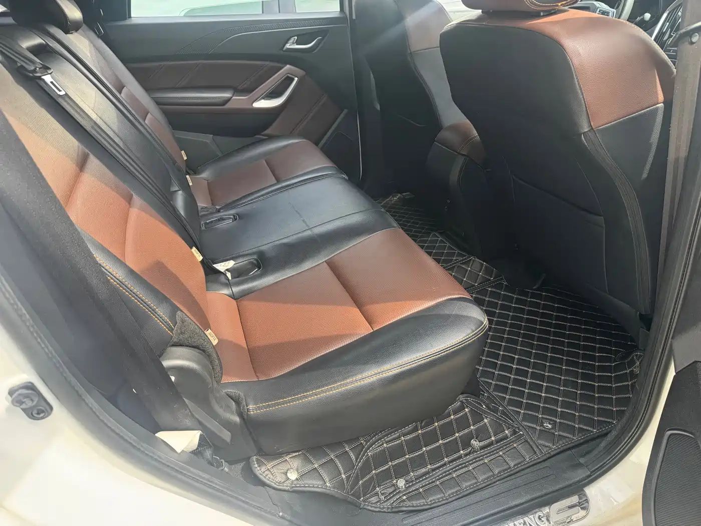 Jiangling Yusheng S350 2017 2016 2.4T Automatic 4WD Diesel Luxury 5-seater