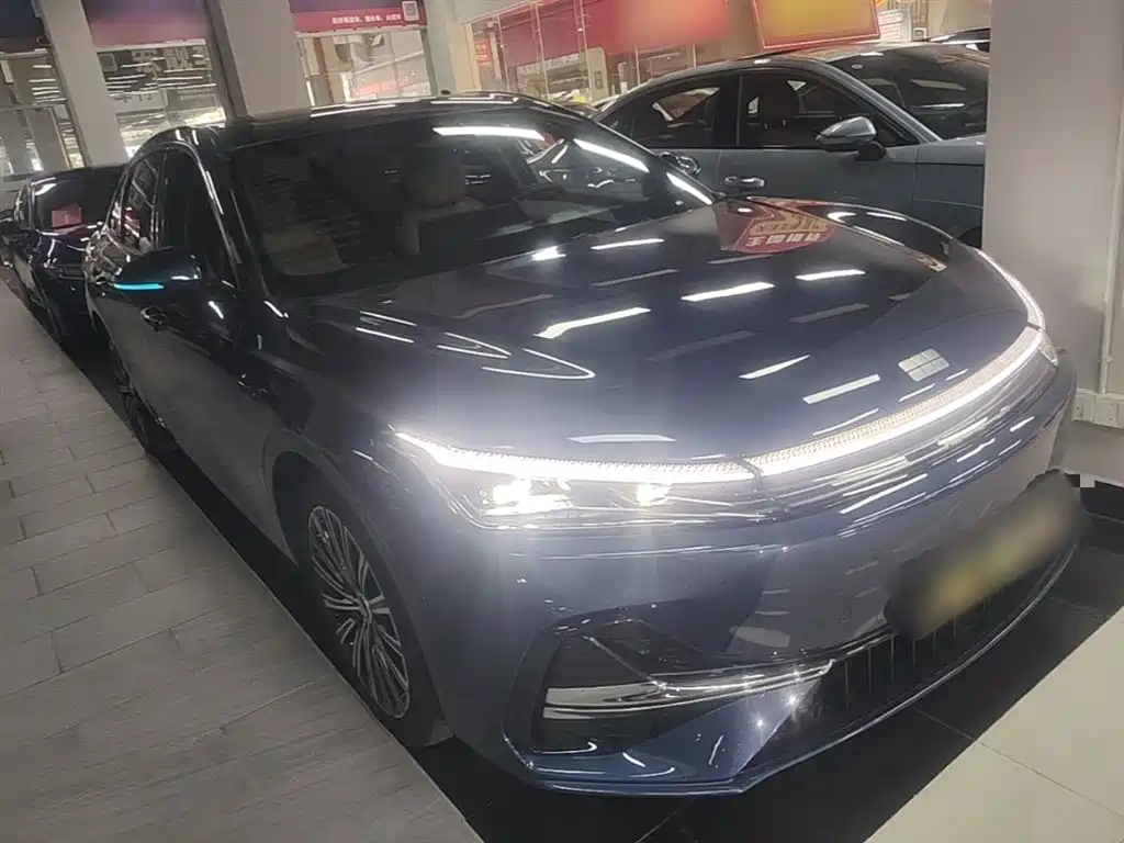 Geely Galaxy Galaxy A7 2025 EM-i фото 4