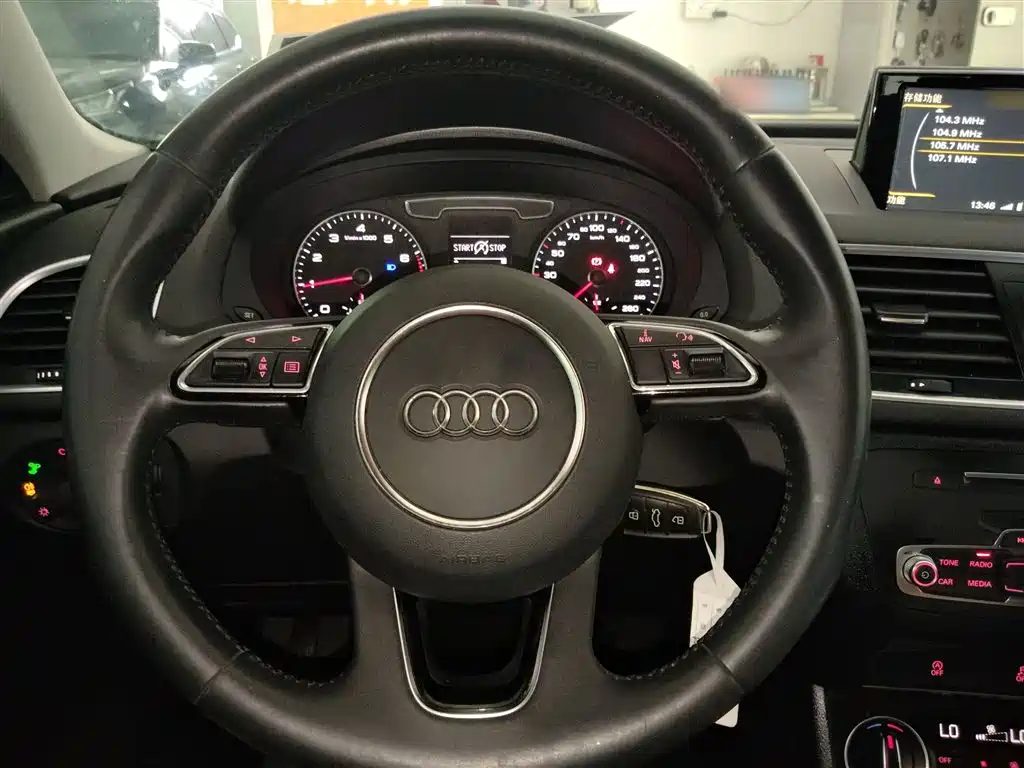 Audi Q3 2017 30 TFSI Sport фото 3