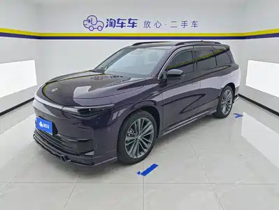 Leapmotor C16