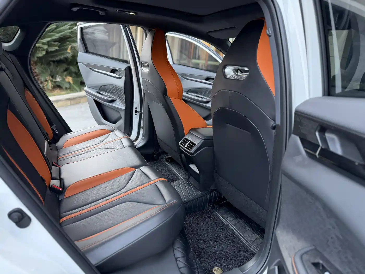 CHANGAN UNI-V