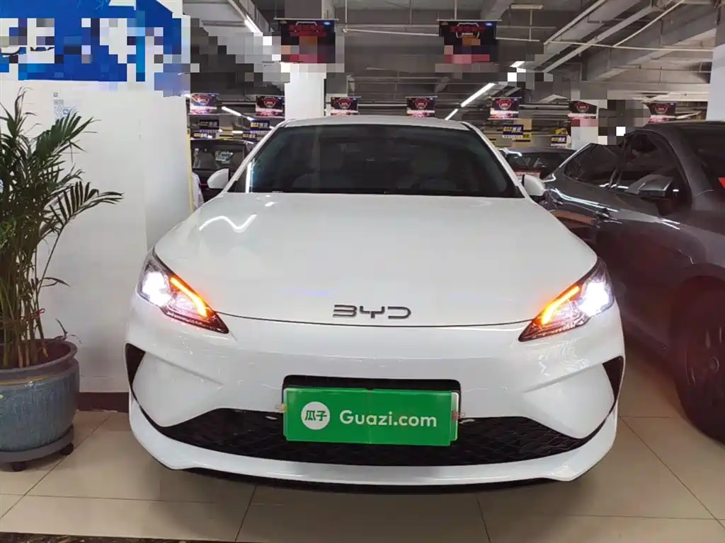 BYD Hai Bao 05 DM-i 2025 DM-i Smart Drive Edition 55KM Luxury фото 3