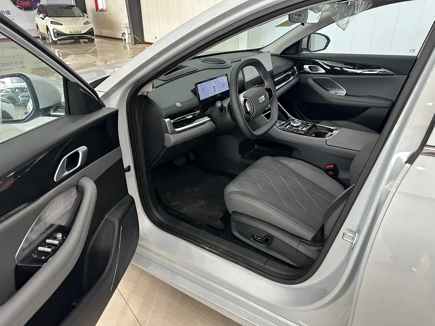 Geely Galaxy Galaxy A7 2026 2025 EM-i 150km Explorer+ Edition