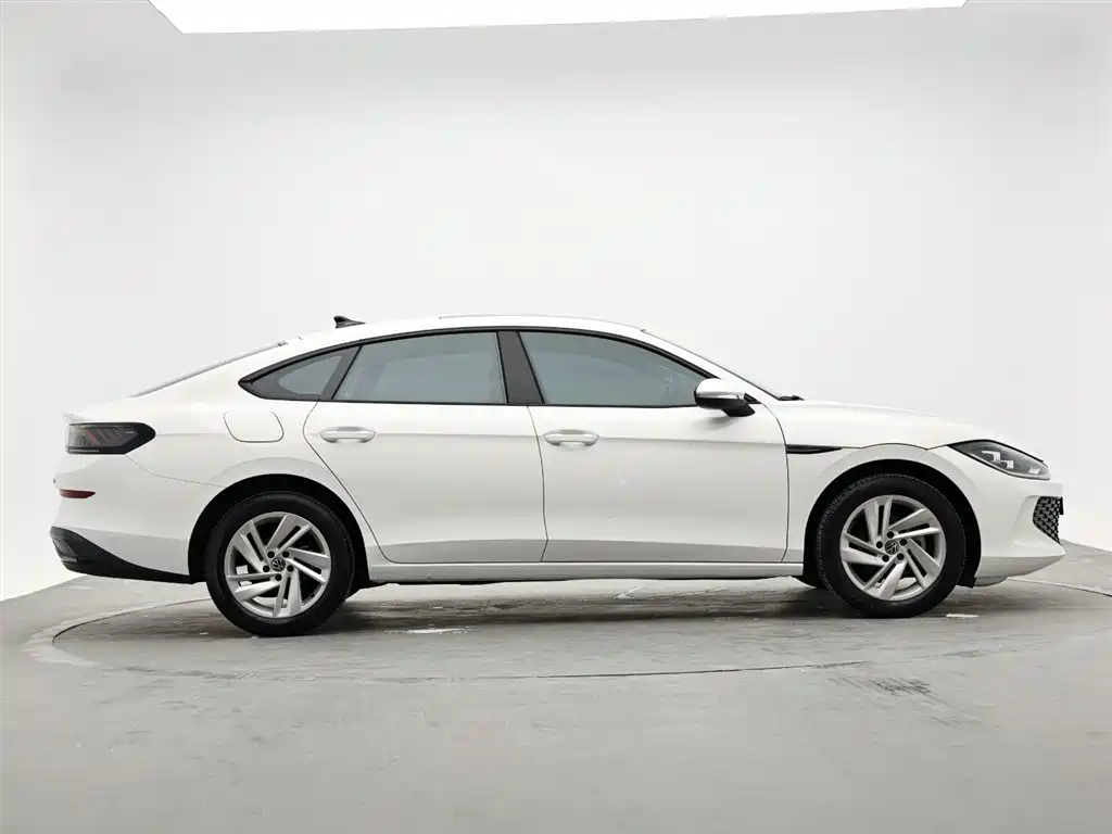 Volkswagen Lamando 2023 Lamando L 280TSI DSG Glamour Edition фото 6