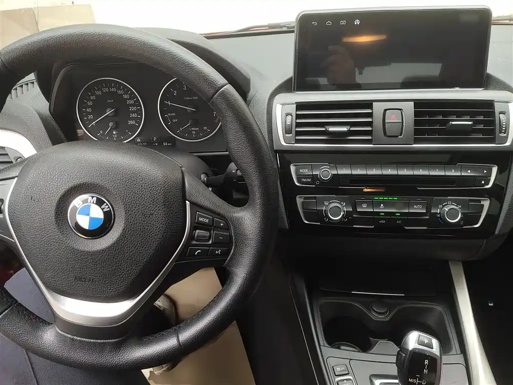 BMW 2 Series (Import) 2014 220i Leading фото 10