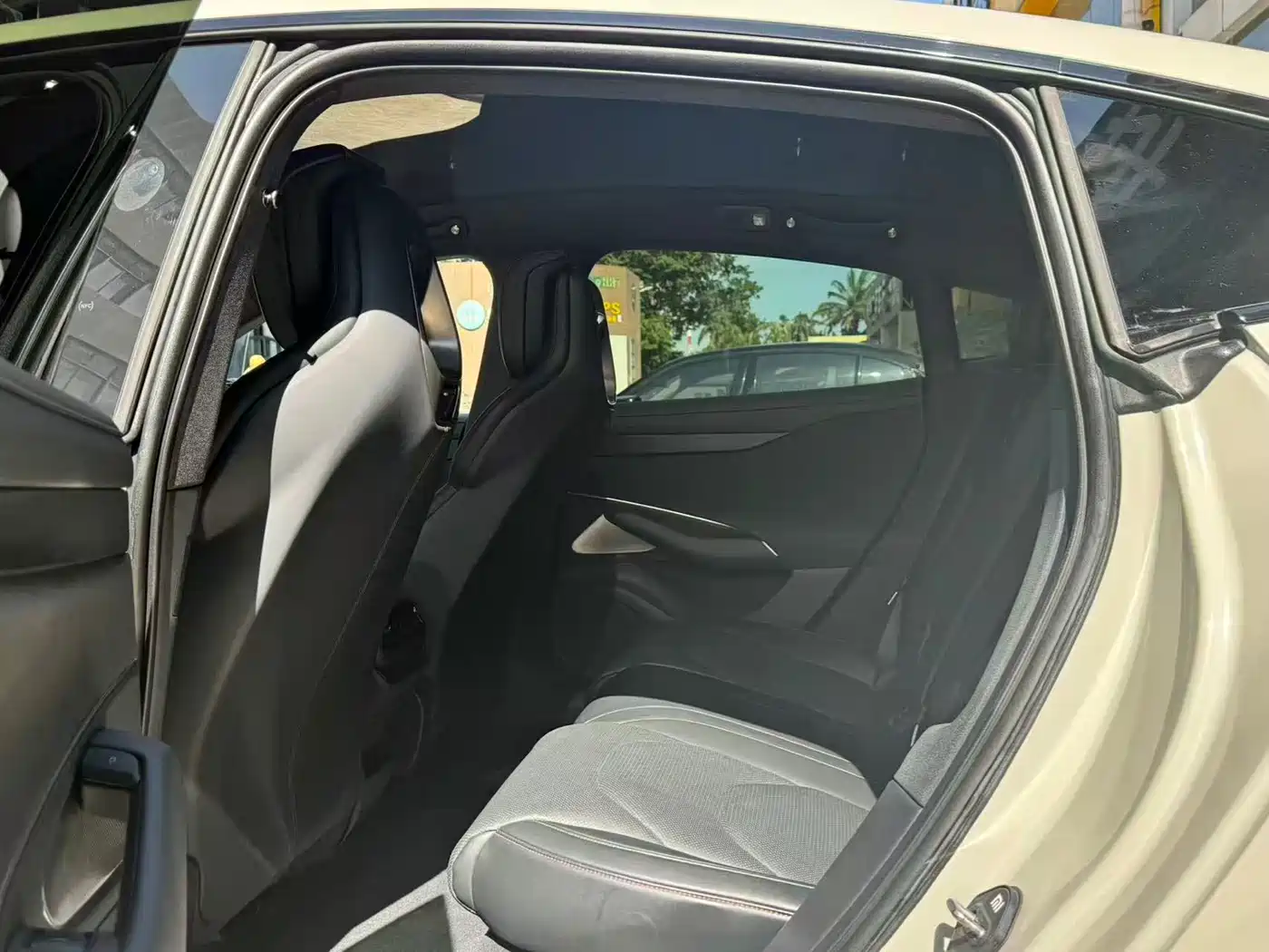 Xiaomi Auto Xiaomi SU7 2024 RWD Long Range Intelligent Driving Edition фото 6