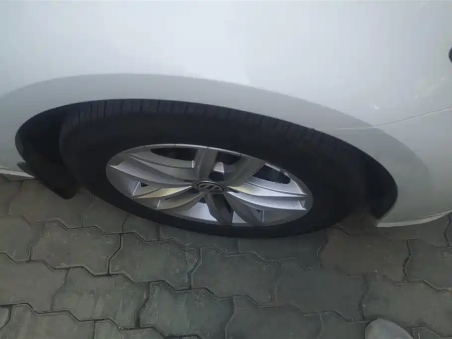 Volkswagen Golf 2018 230TSI Manual Comfort фото 6