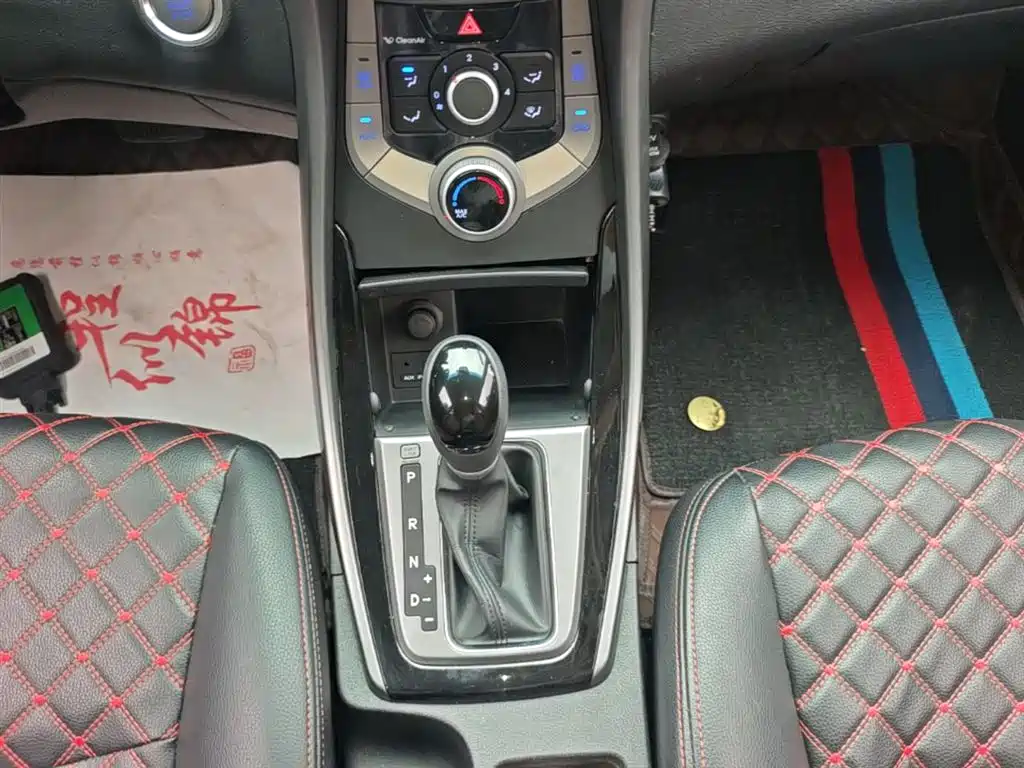 Hyundai Langdong 2016 1.6L Automatic Premium Edition фото 14