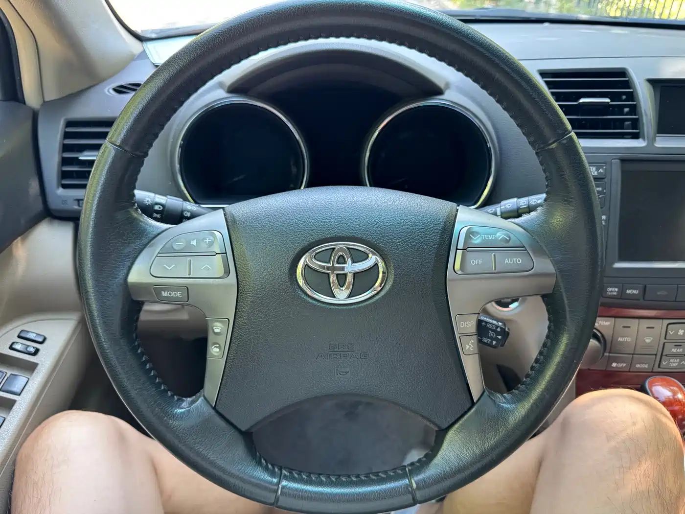 Фото 12 - Toyota Highlander