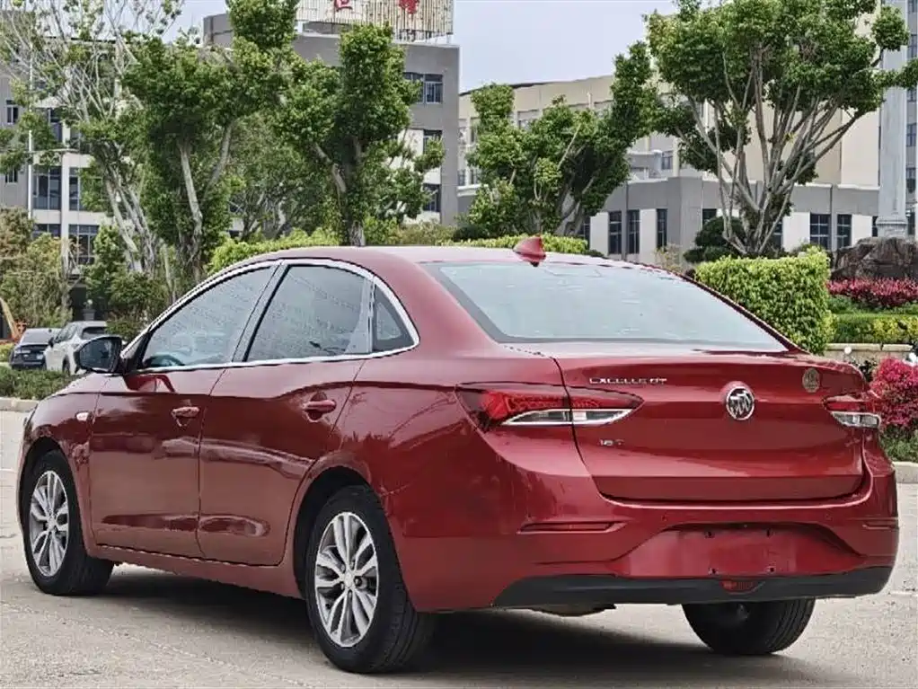 Buick Excelle 2019 18T Auto Connected Flagship China VI фото 4