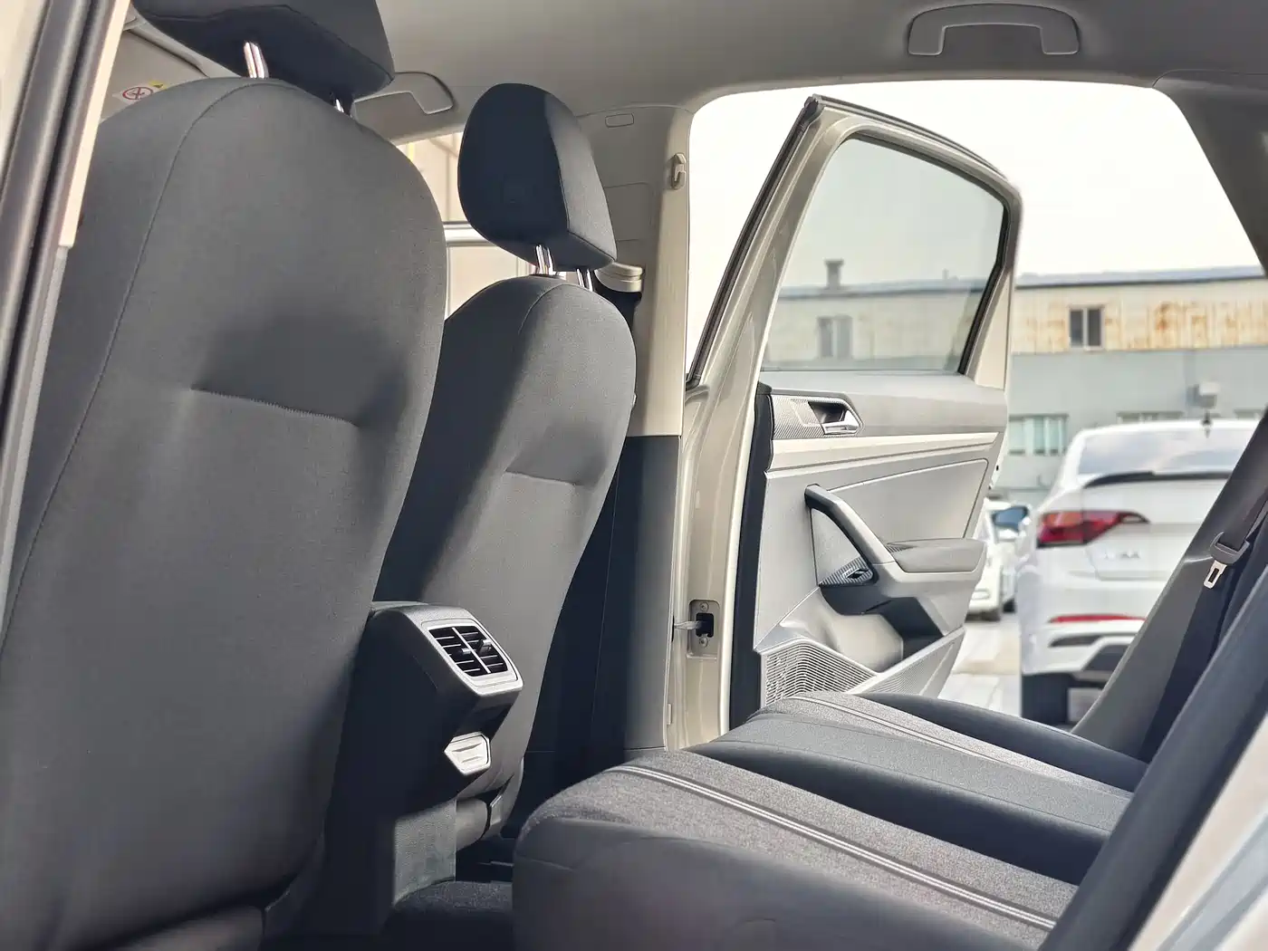 Volkswagen Lavida 2019 1.5L Automatic Trend Edition China VI фото 14