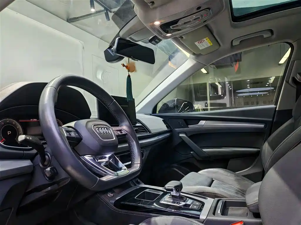 Audi Q5L 2021 40 TFSI Fashion Dynamic фото 23