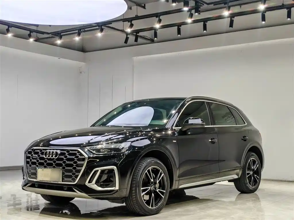 Audi Q5L 2021 40 TFSI Fashion Dynamic