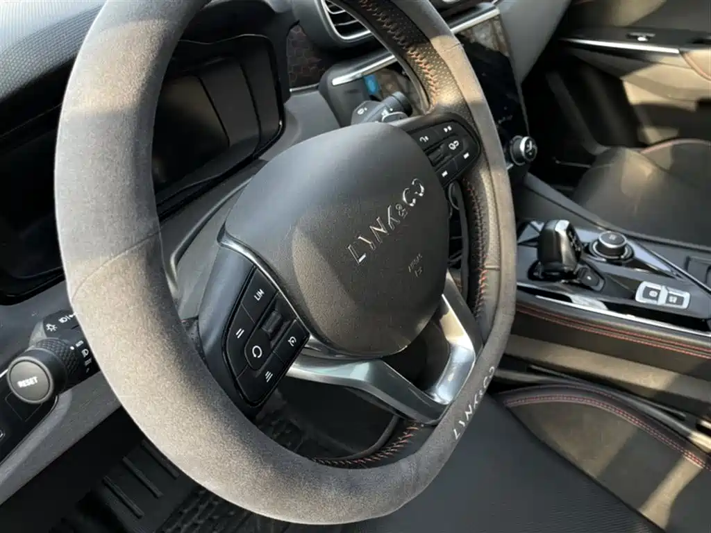 Lynk & Co 03 2019 1.5TD DCT Power Edition China VI фото 19