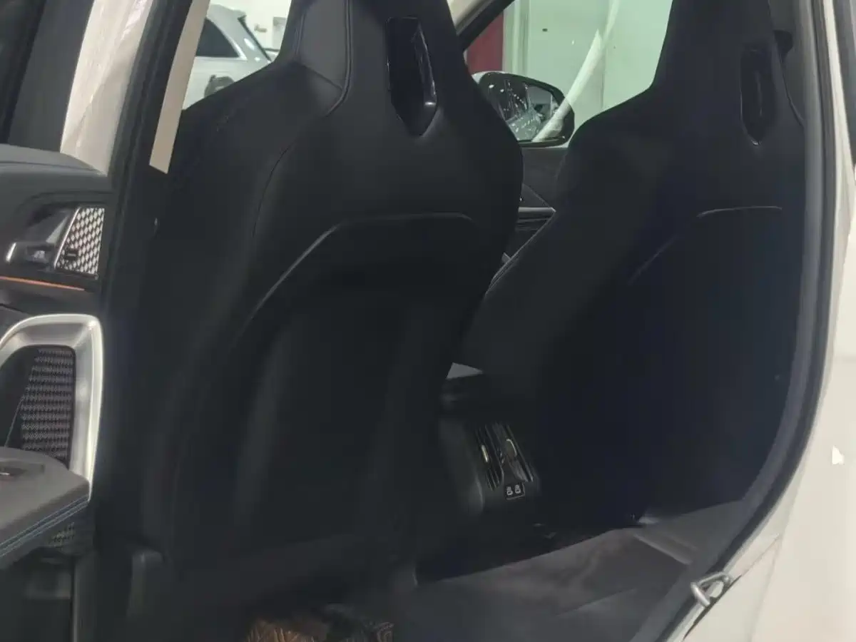 BMW X1 2025 xDrive25Li M Sport Black Package фото 7