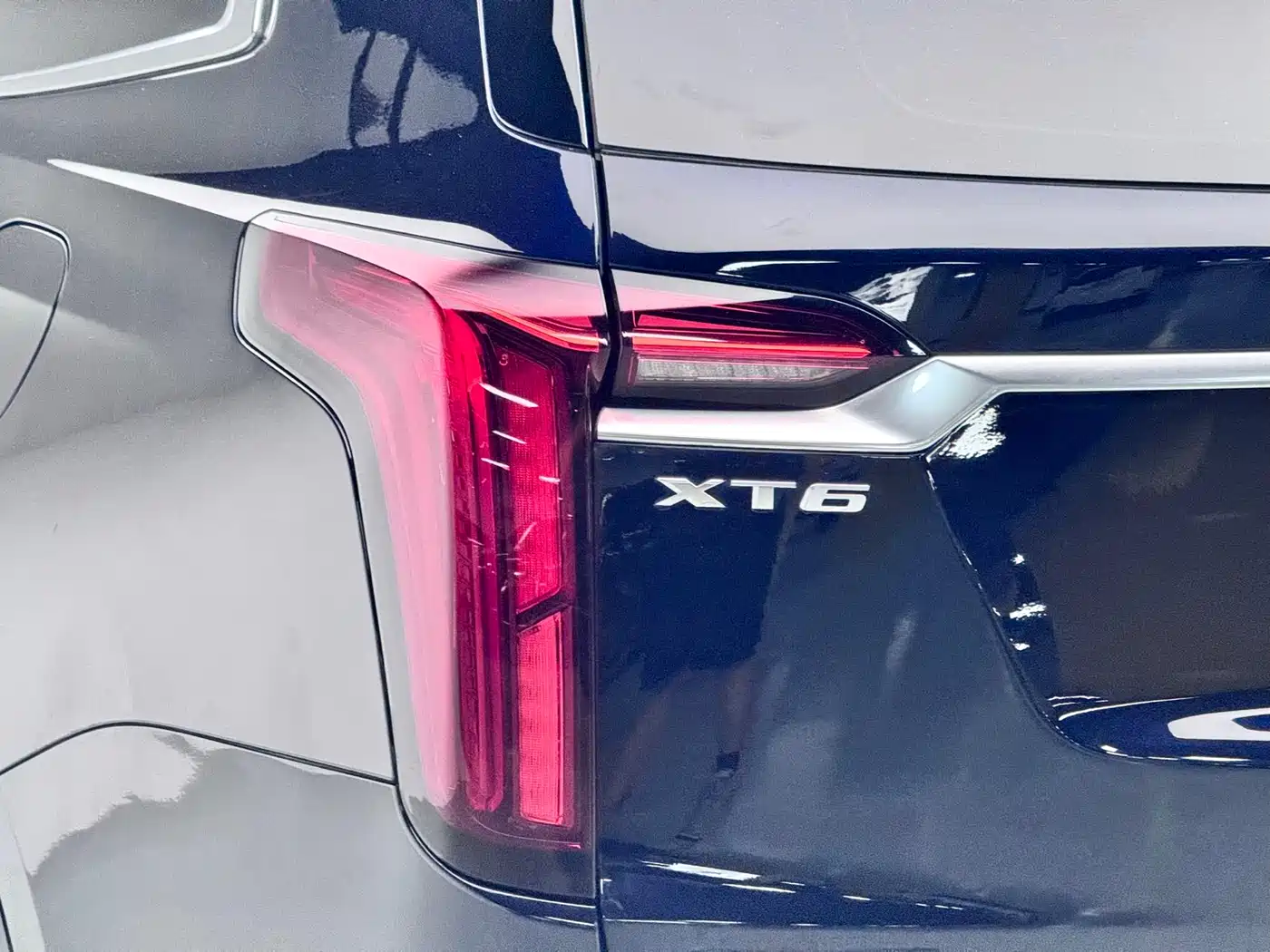 Cadillac XT6 2021 2.0T 6-Seater 2WD Luxury Edition фото 18