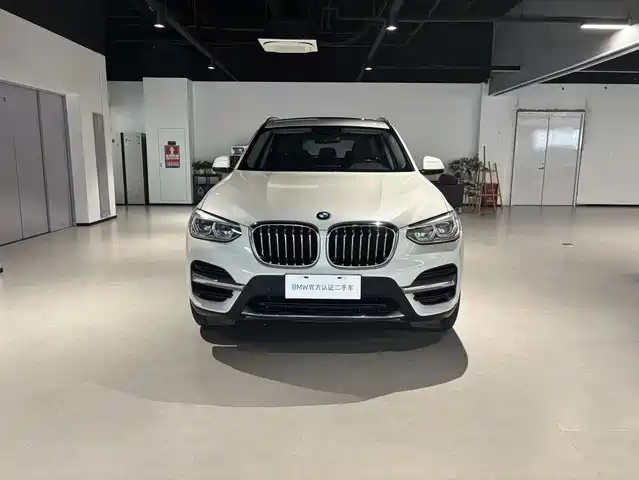 BMW X3 2021 xDrive28i Luxury Package — фото 2